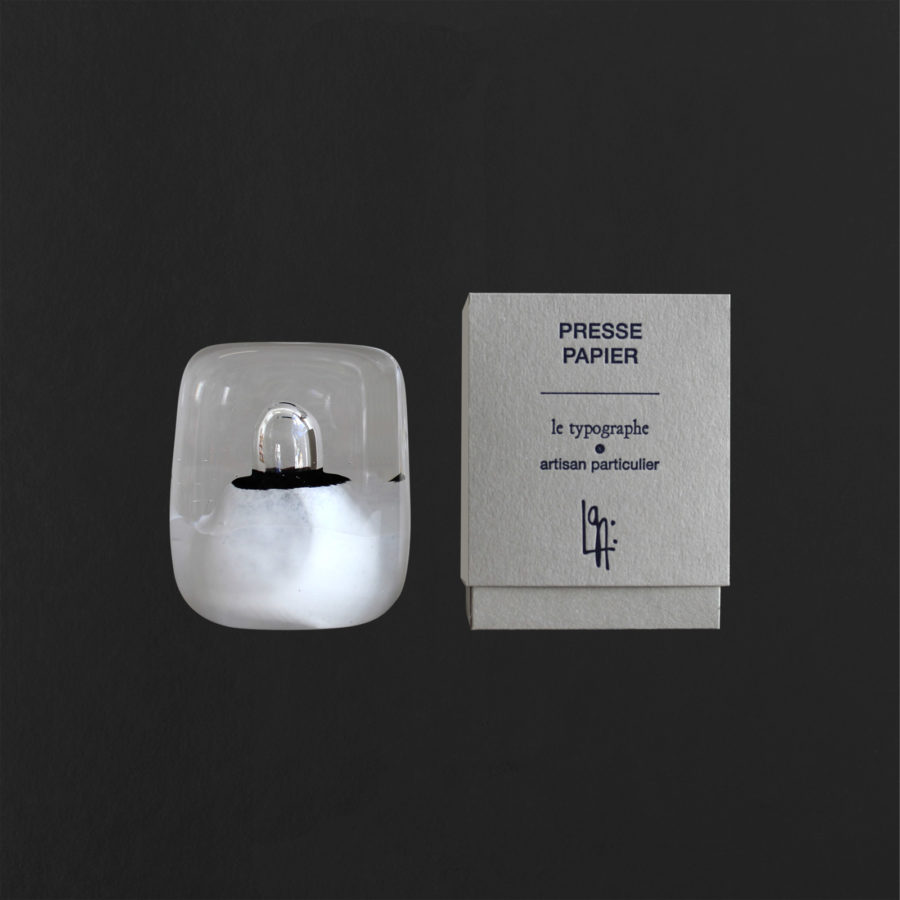 PRESSE-PAPIER VERRE SOUFFLE - BLANC