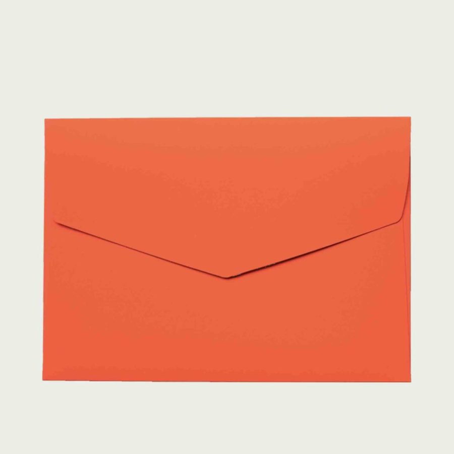 enveloppe épaisse très jolie format C5 et couleur orange fluo