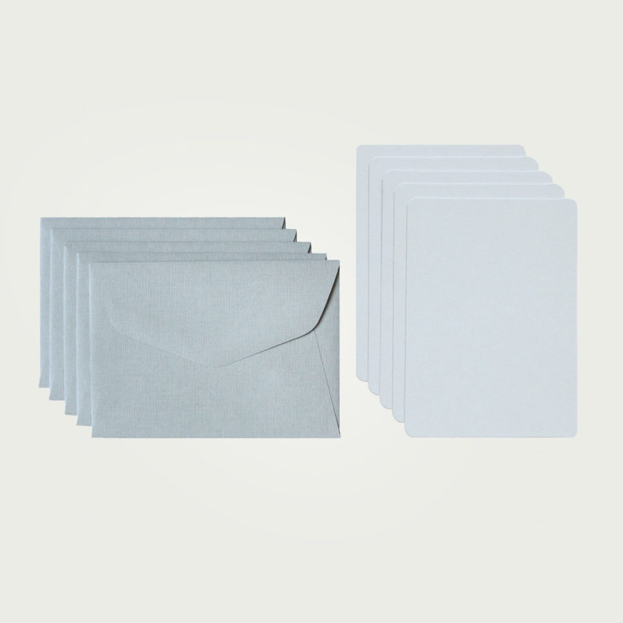 5 jolies mini cartes et leur mini enveloppes assorties