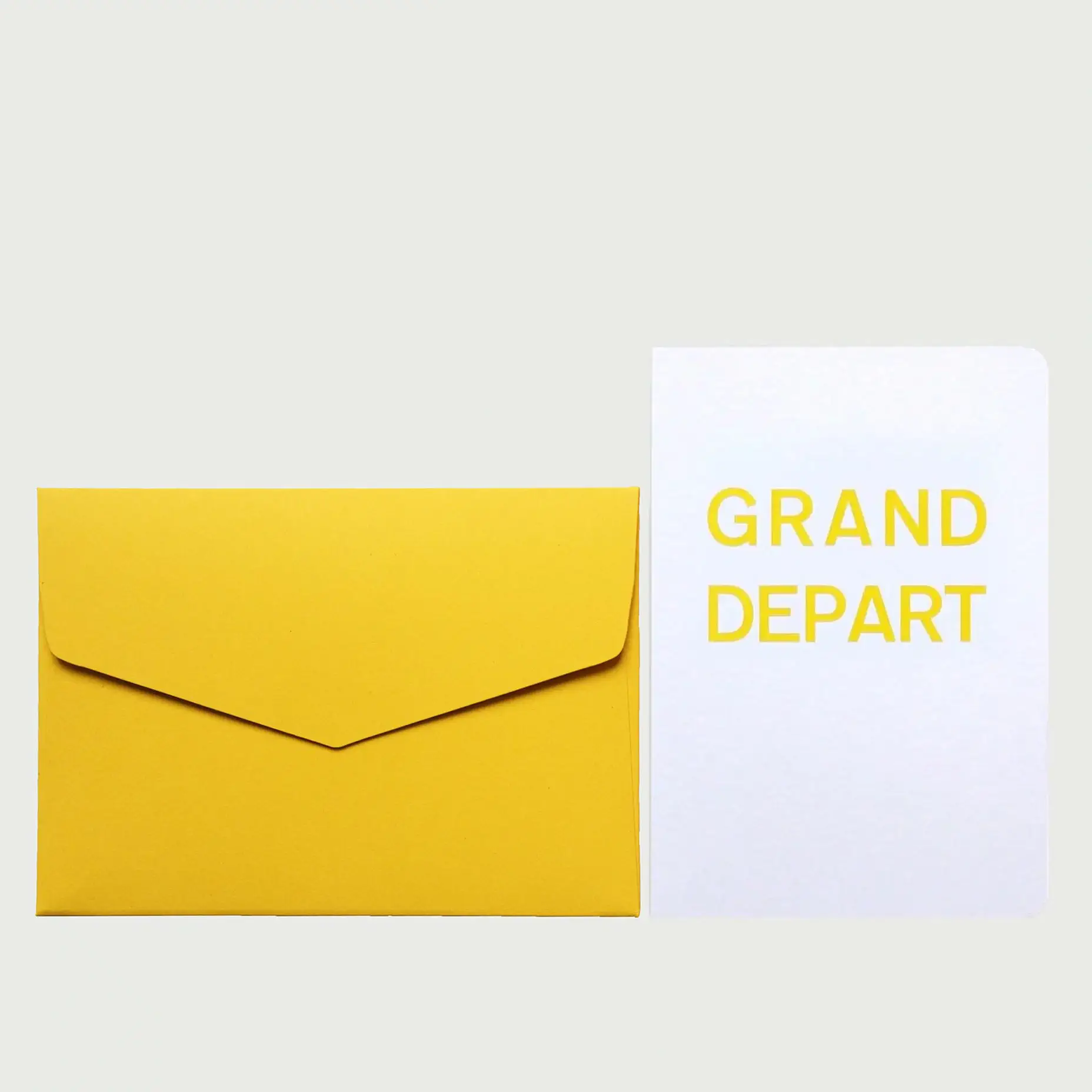 Carte postale GRAND DEPART + enveloppe banane, le typographe, Qualité  typo