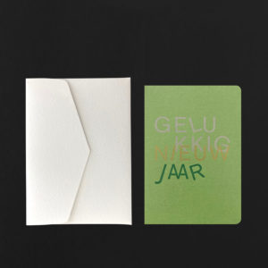 Folded Card GELUKKIG NIEUWJAAR 3 colors + snow envelope