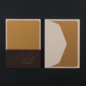 Pack of 5 A6 GOLD cards and 5 WHITE 100g C6 envelopes