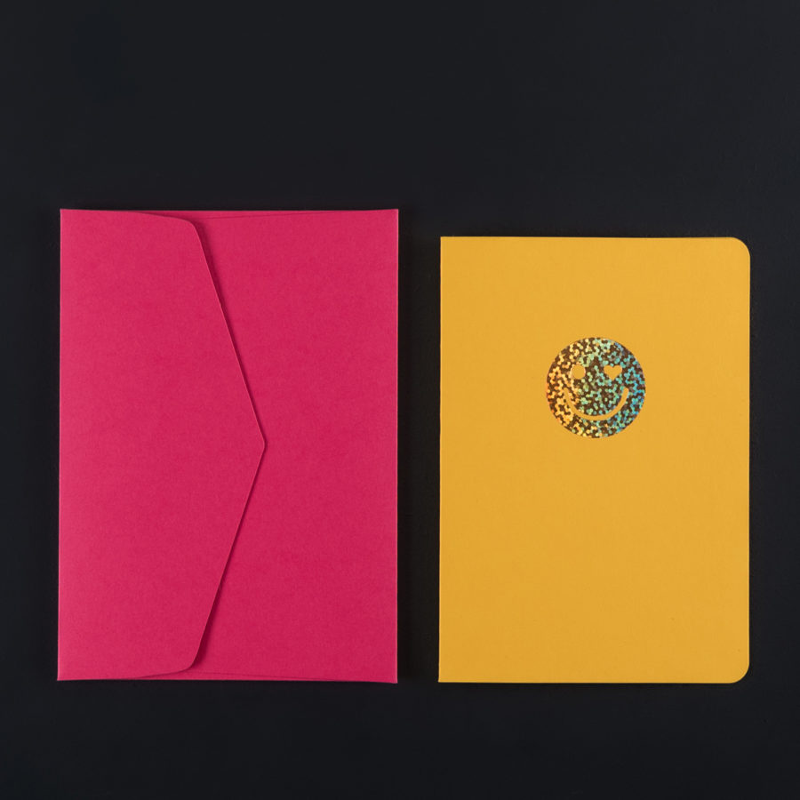 Carte postale SMILEY holographique + enveloppe fushia
